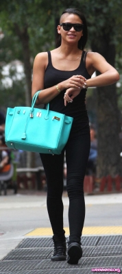 cassiebirkin4.png