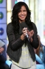 21642-cassie-mtv-trl-02-122-135lo.jpg