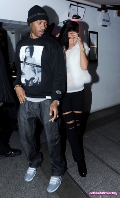 Cassie+Cassie+appears+gotten+white+fur+coat+TXRkwwuA033l.jpg