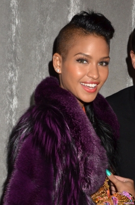 HQ
