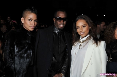 cassie-puffy-alicia.JPG