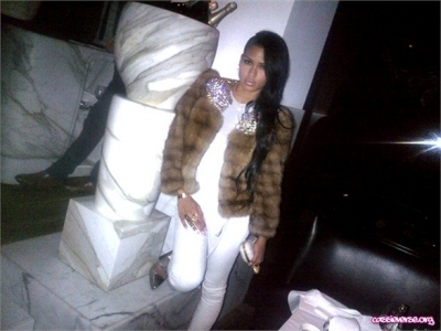 cassieparis1-910834_0x440.jpg