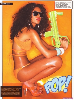 complex_magazine_02.jpg