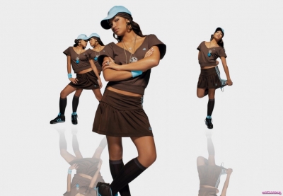 HQ

